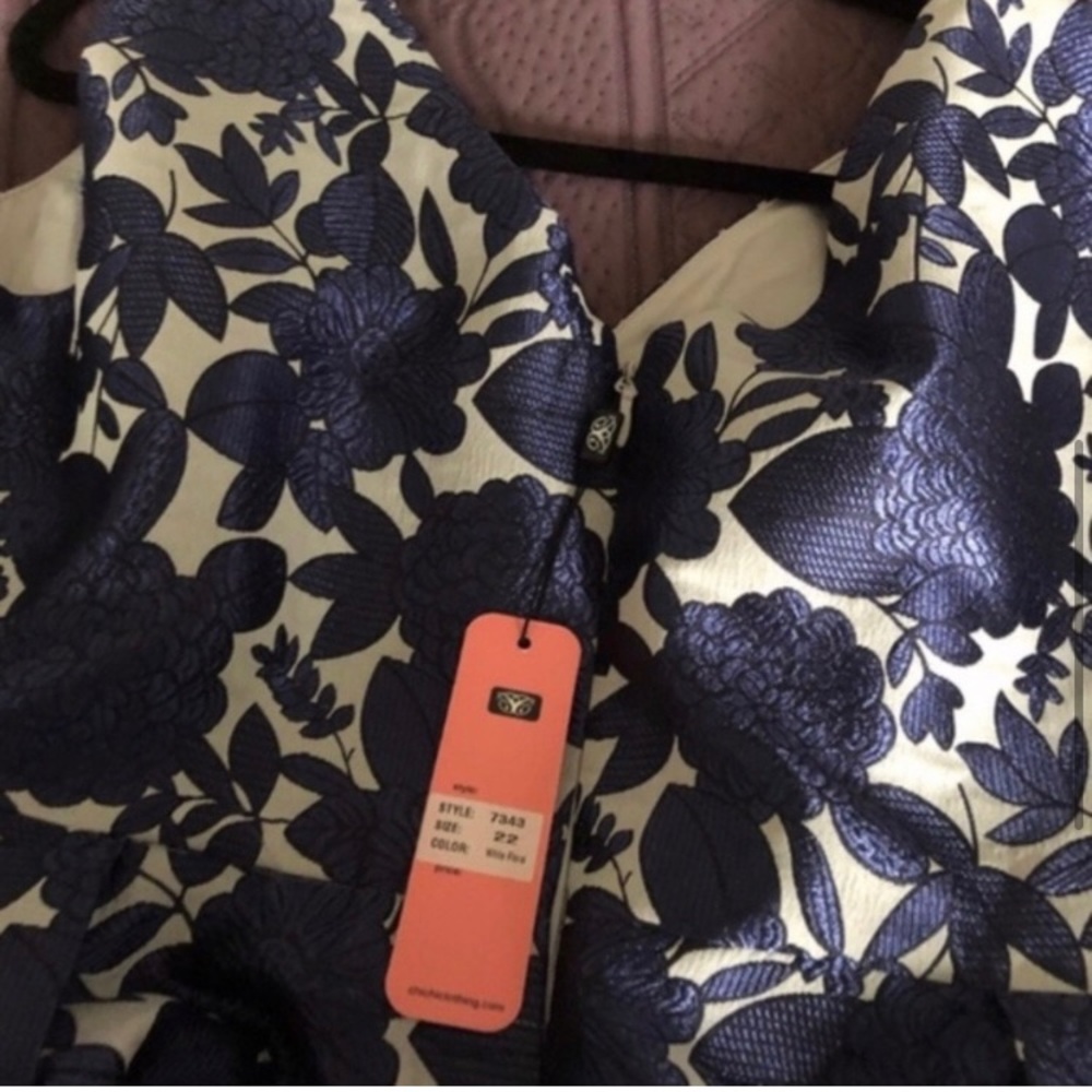 NWT Jacquard Floral Dress - Picture 4 of 5